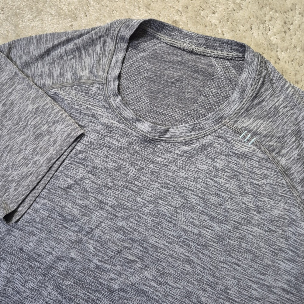 Lululemon Metal Vent Tech Shirt Gray 2XL Mens Performance Gym Running Top